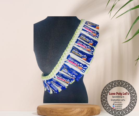 Cadbury Dairy Milk & Marvellous Creations Kahoa Lole - Graduation Lei